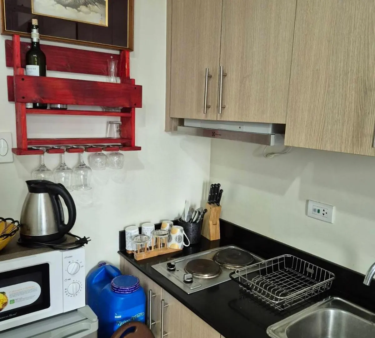 Aparthotel Breeze Residences, Pasay City